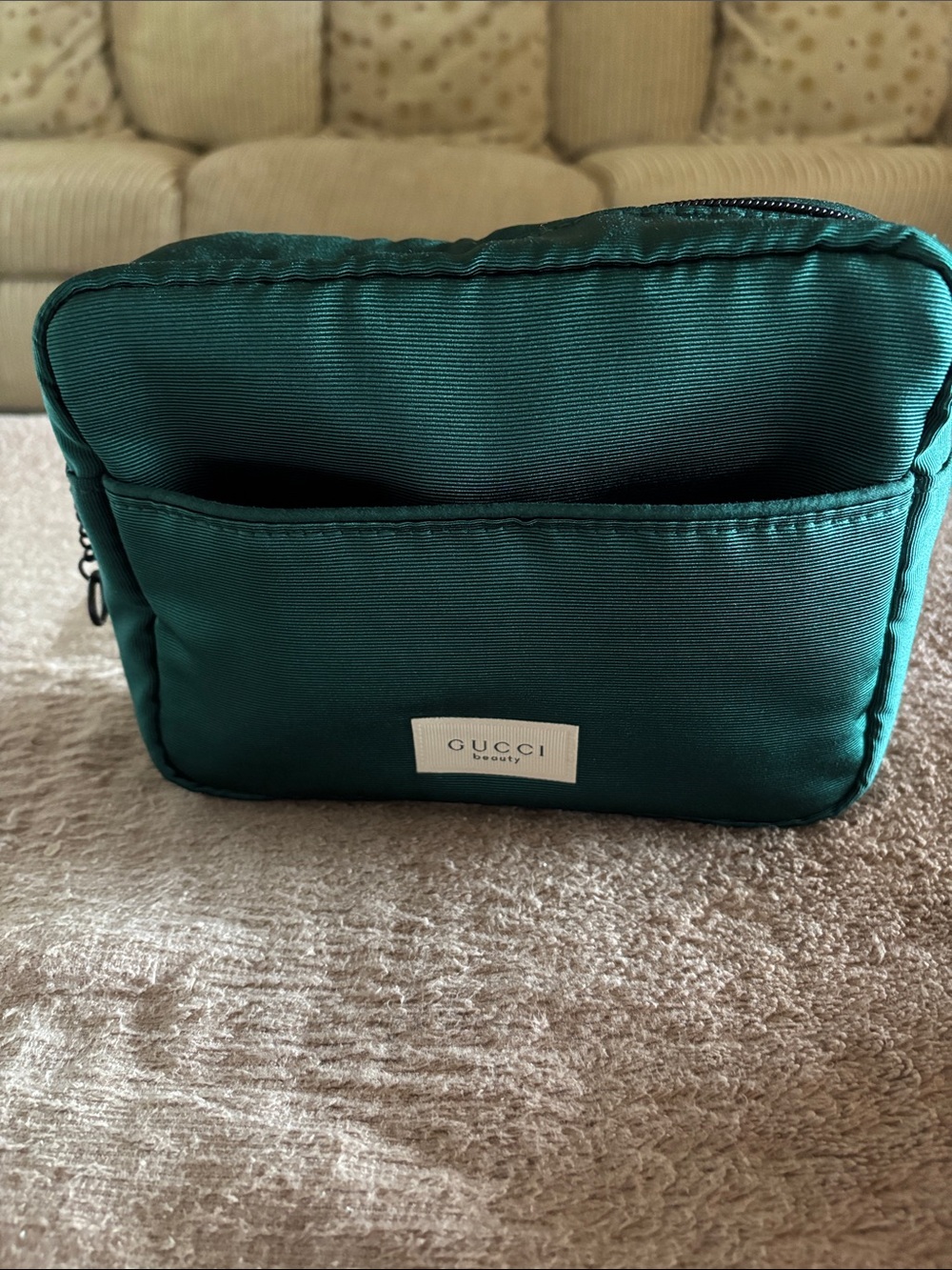 Gucci Men’s green  Nylon Toiletry Pouch NEW
